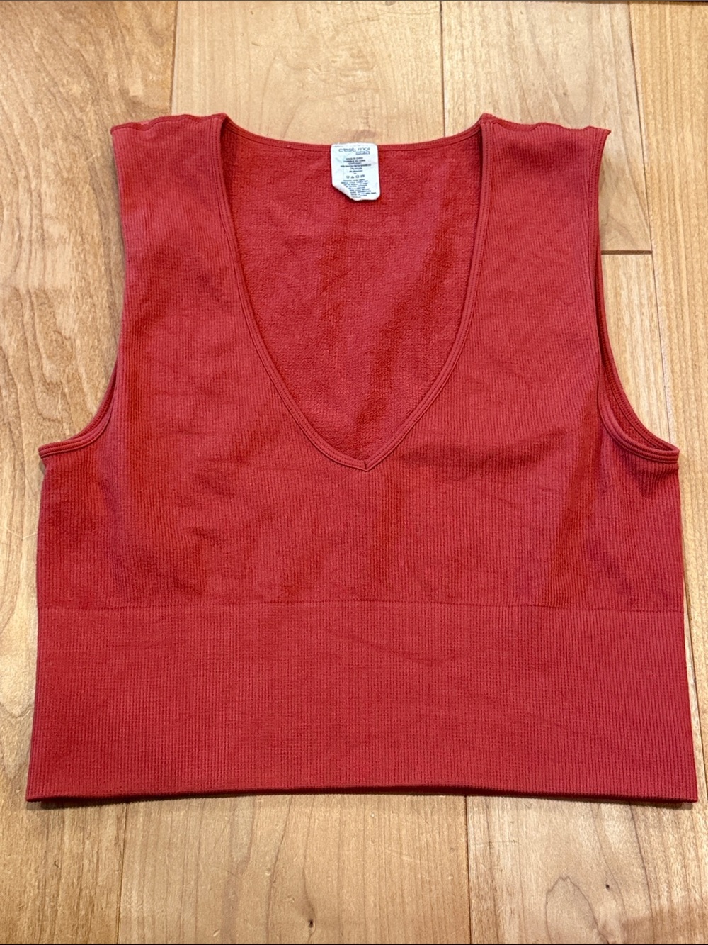 V-Neck Ribbed Crop Tank Top in Red
